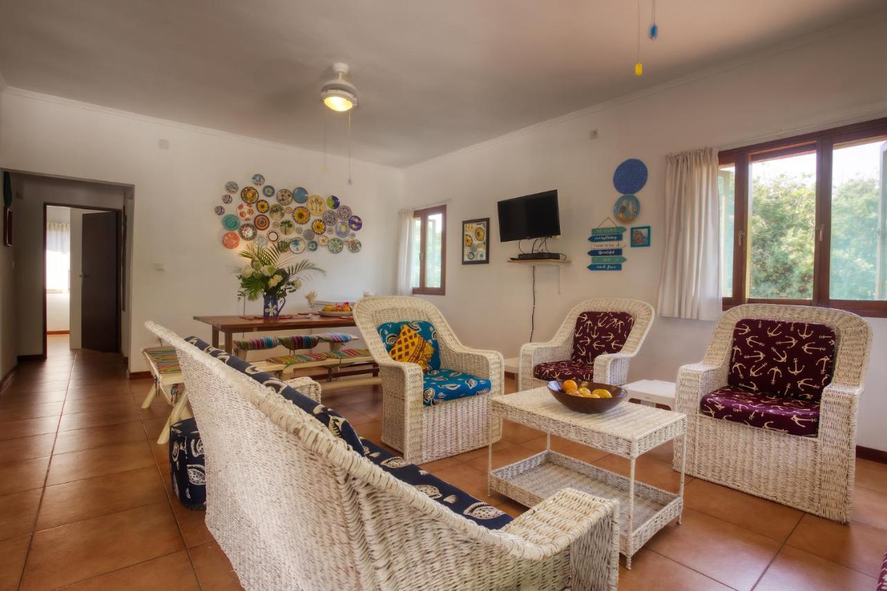 ポンタ・ド・オウロ Ilha Azul Houseヴィラ エクステリア 写真